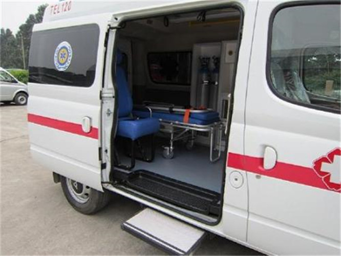 新抚救护车出租服务案例7